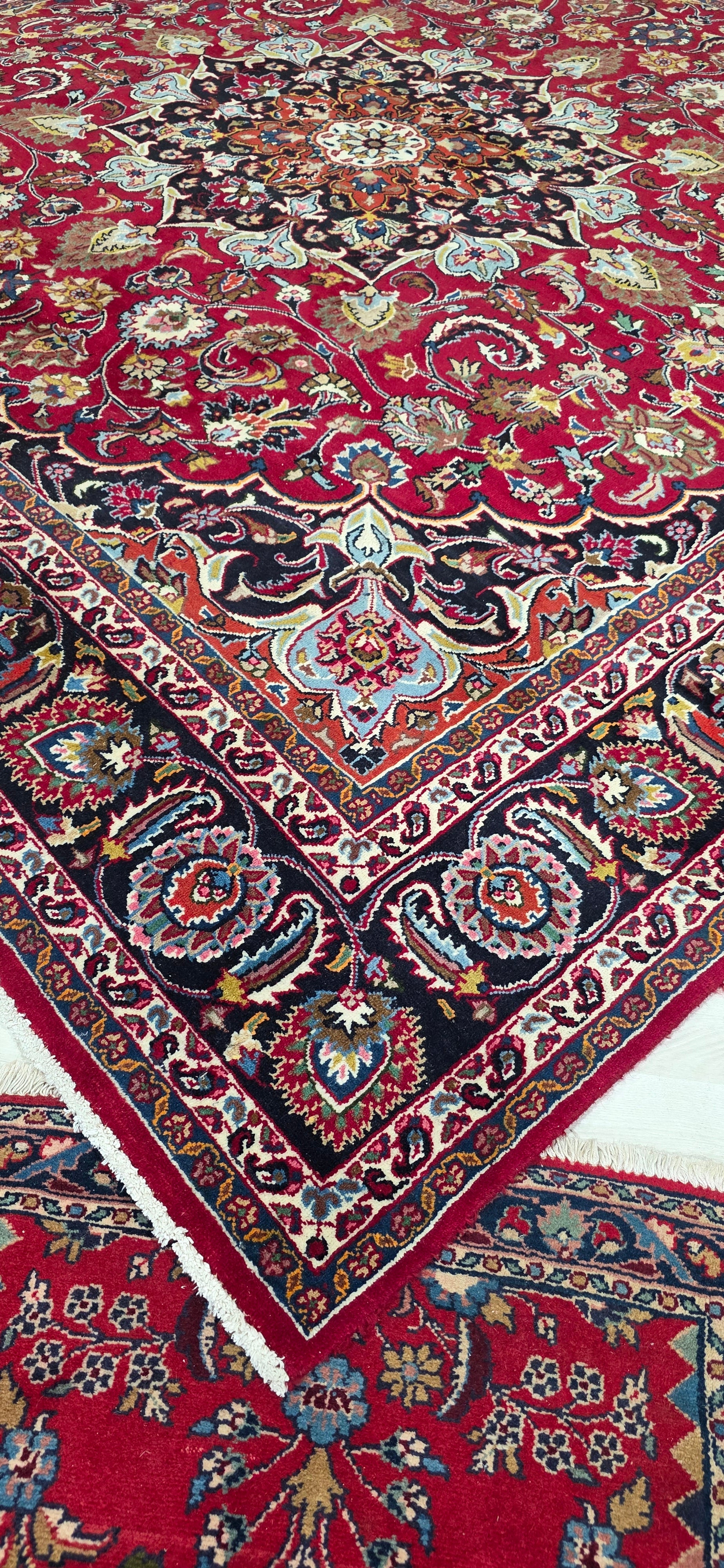 9'7" x 9'7" Square Antique Persian Hand-Knotted Wool Rug - Red