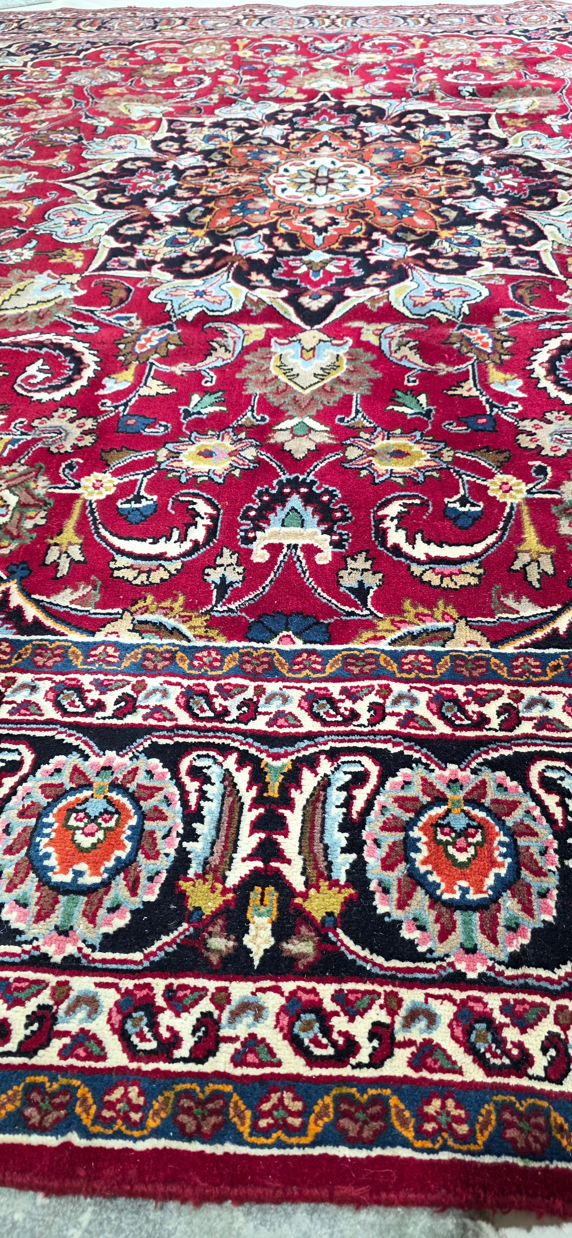 9'7" x 9'7" Square Antique Persian Hand-Knotted Wool Rug - Red